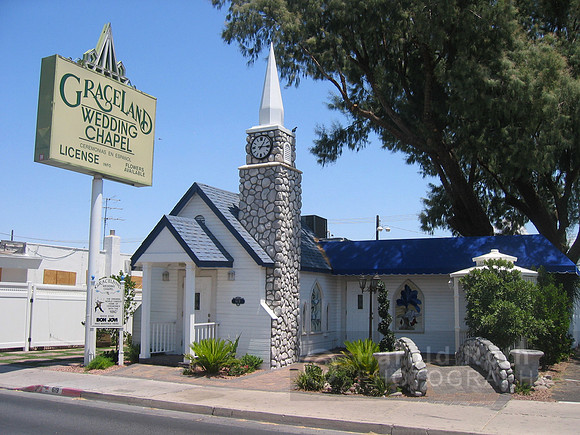 chapel24