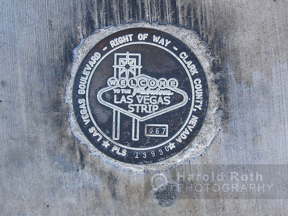 las_vegas_street_button01_hr