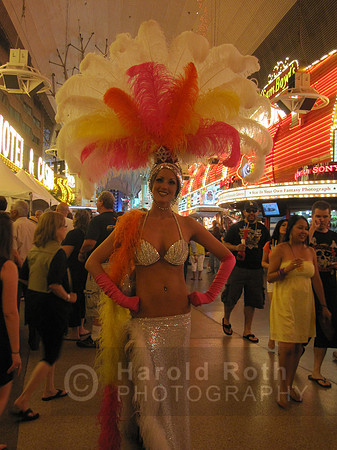 vegas_dancers01