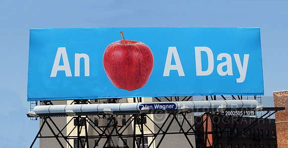 02_apple_billboard