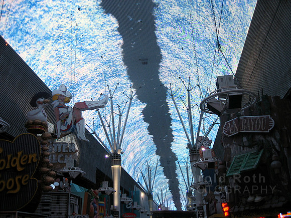 fremont_neon01_hr