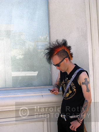 mohawk_textlv01_hr