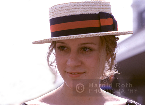 chloesevigny01_ar