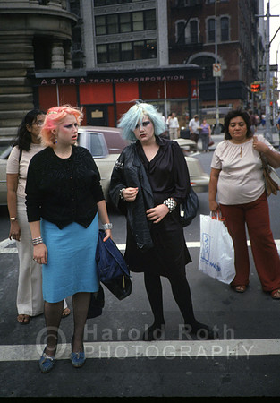 COLORED_HAIR