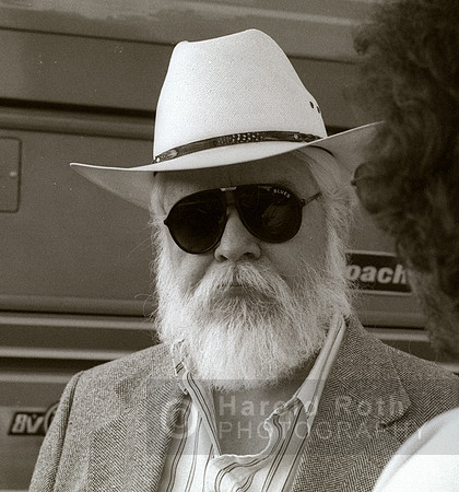 leonrussell04_hr 2