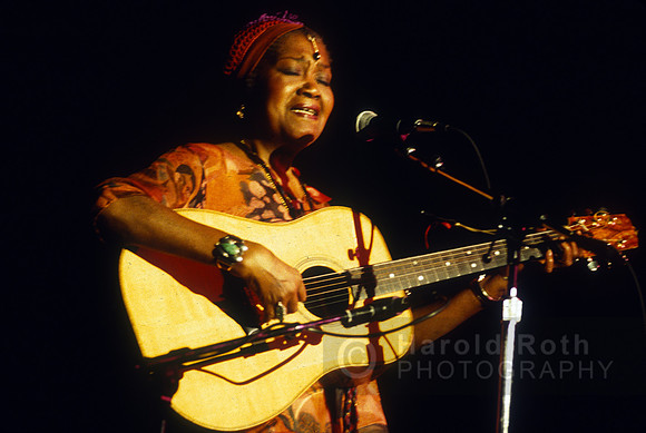 odetta02