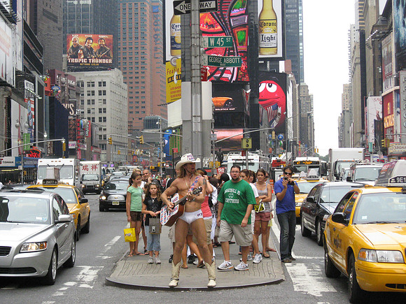 naked_cowboy02_hr