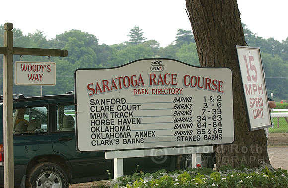 saratoga_barn_dir01_hr