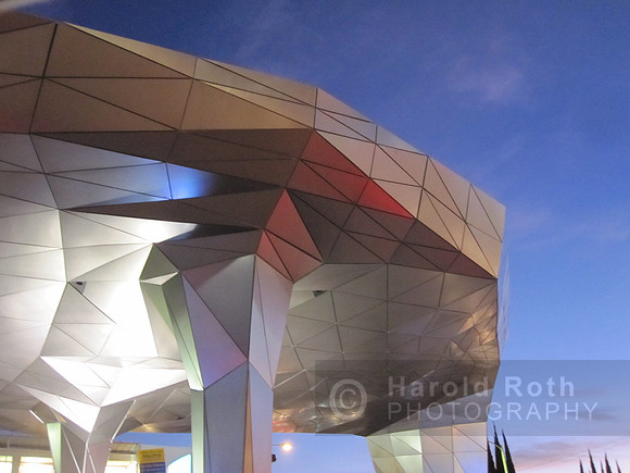 LA_gas_station01