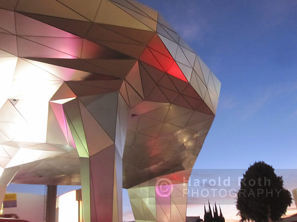 LA_gas_station03