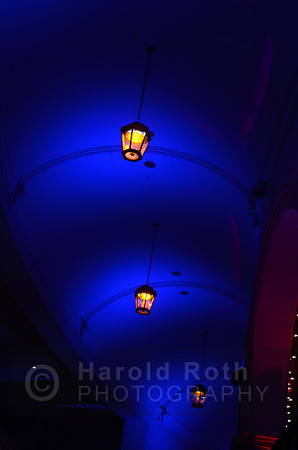 blue_yellow_light