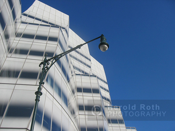 gehry_lamp02_hr
