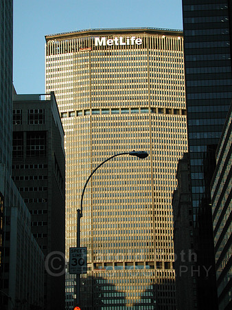 metlife_lamp01_hr