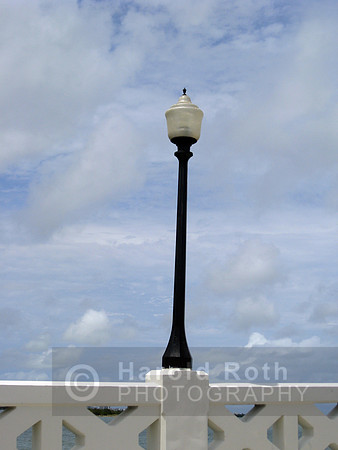 miami_beach_lamp01_hr 2