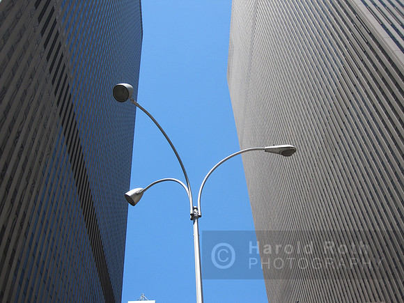 three_head_light03_hr 2