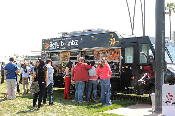 belly_bomz_foodtruck01_hr