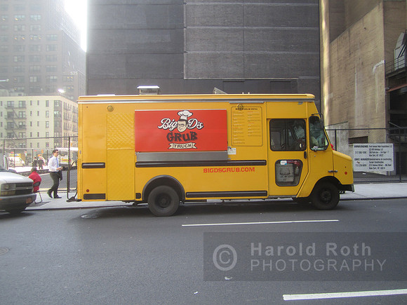 big_ds_grub_truck01_hr