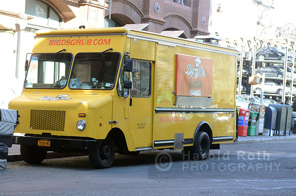 big_ds_grub_truck02_hr