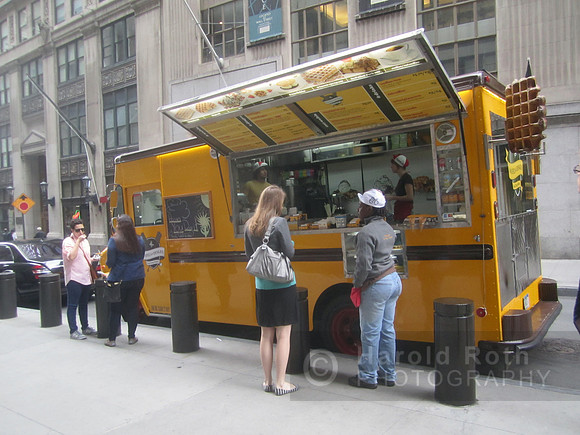 food_truck_waffle05_hr
