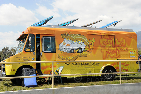 grilled_cheese_foodtruck01_hr