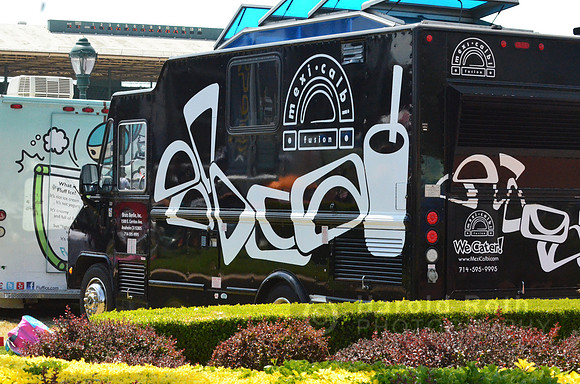 mexi_calbi_foodtruck01_hr