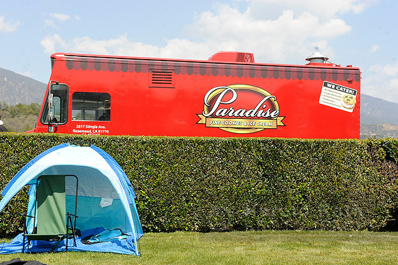 paradise_foodtruck01_hr
