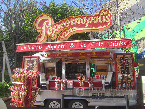 popcornopolis01_hr