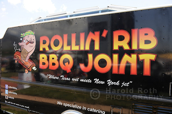 rollin_ribs_foodtruck02_hr