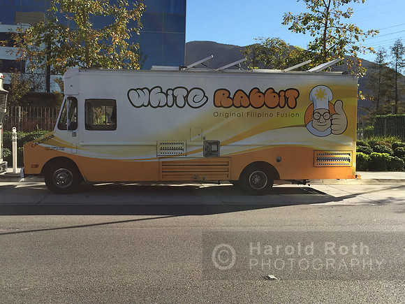 white_rabbit_foodtruck
