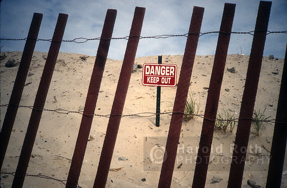 danger_keep_0ut