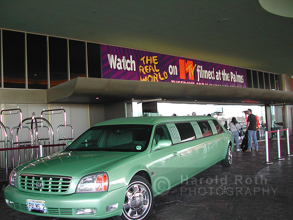bally's_limo_01_hr