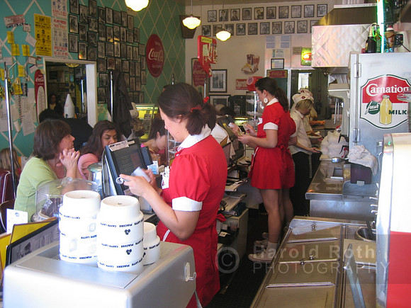 50sdiner02_hr