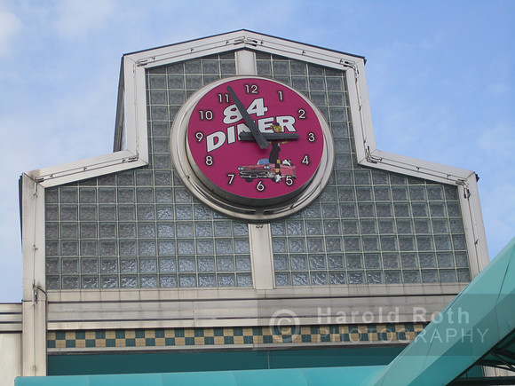 84_diner02_hr