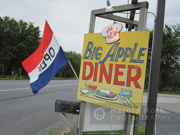 big_apple_diner01_hr