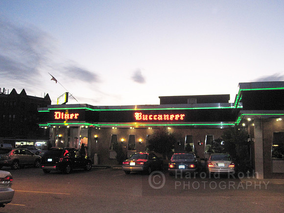buccaneer_diner01