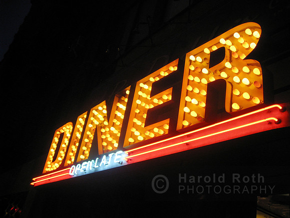 diner_marquee01_hr