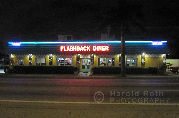 flashback_diner01_hr
