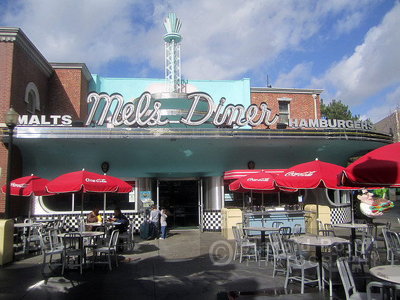 mels_diner03_hr