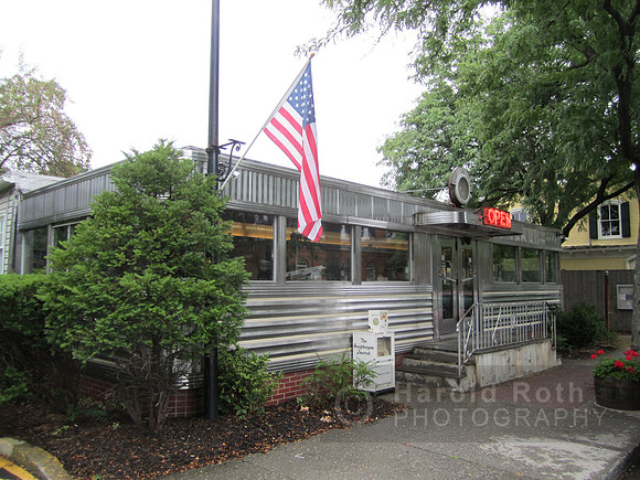millbrook_diner01_hr