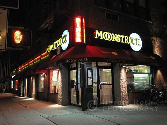 moonstruck__diner10_hr