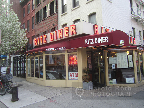 ritz_diner02