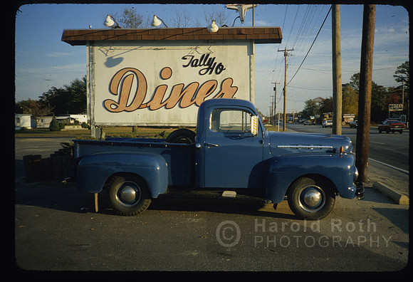 tally_ho_diner01b_hr