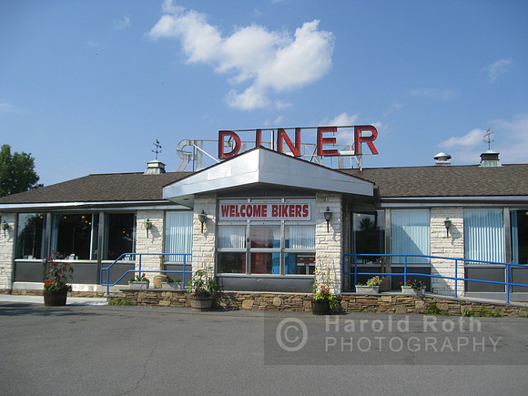 taconic_diner02_hr