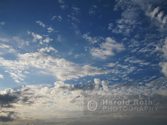 clouds_santamonica25_hr