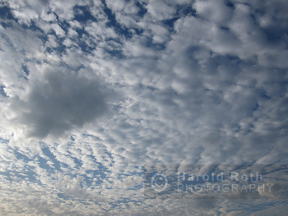 clouds_santamonica28_hr