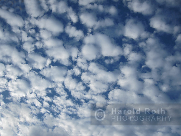 clouds_santamonica30_hr