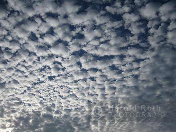 clouds_santamonica40_hr