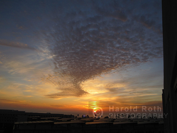 clouds_sunset_santamonica01_hr