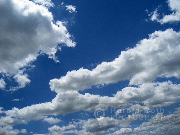 clouds237_hr