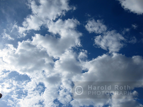 clouds247_hr